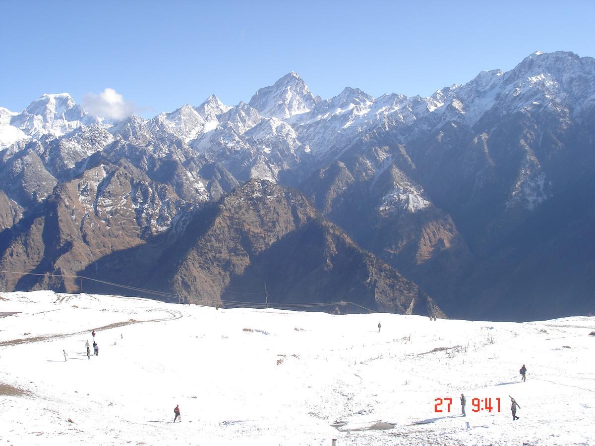 Clifftop Club Auli Joshimath Ngoại thất bức ảnh