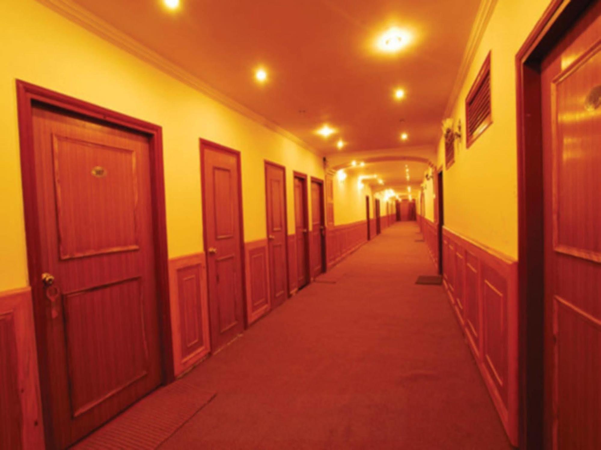 Clifftop Club Auli Joshimath Ngoại thất bức ảnh